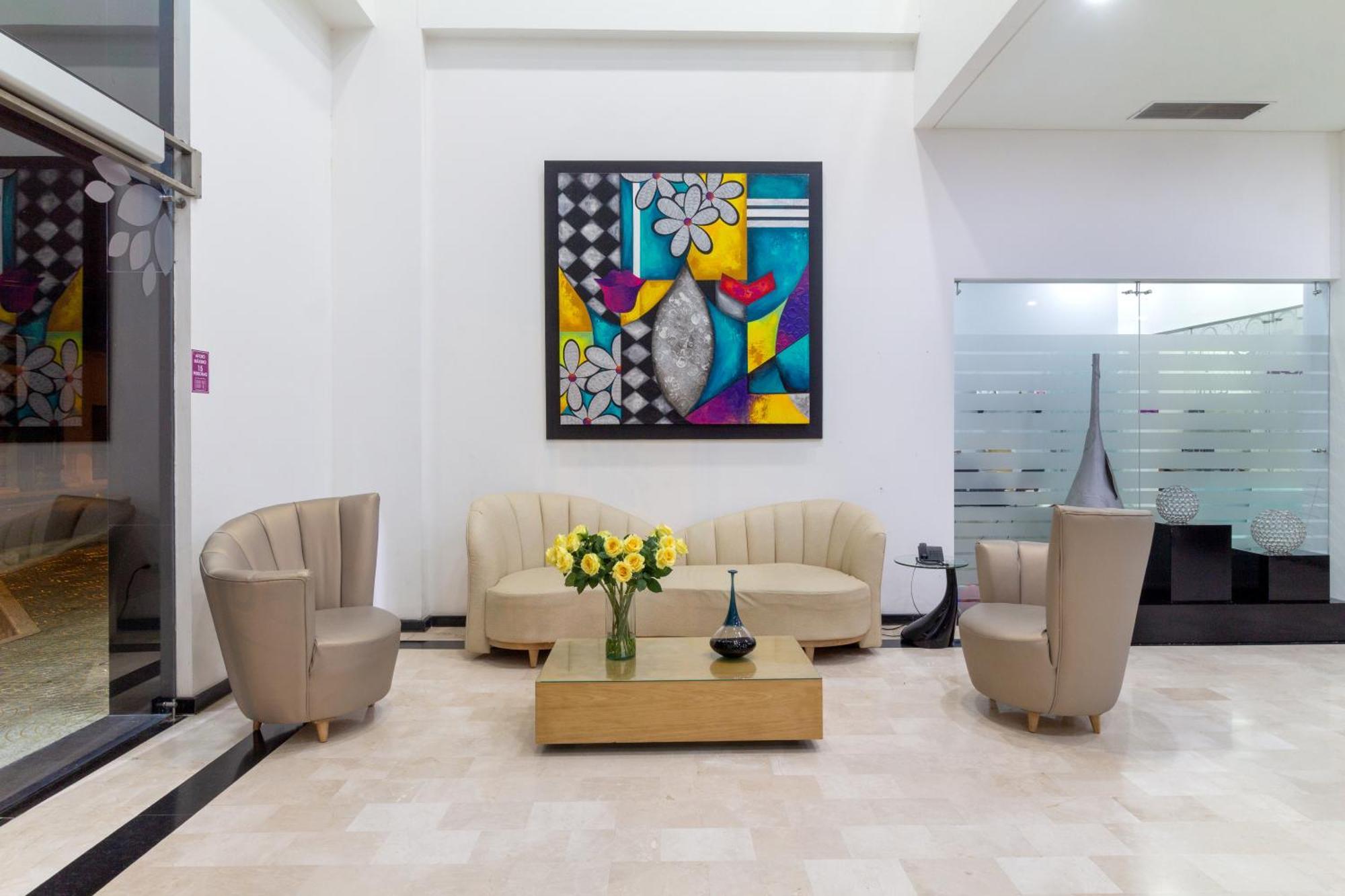 Hotel Baroca Monteria Luaran gambar