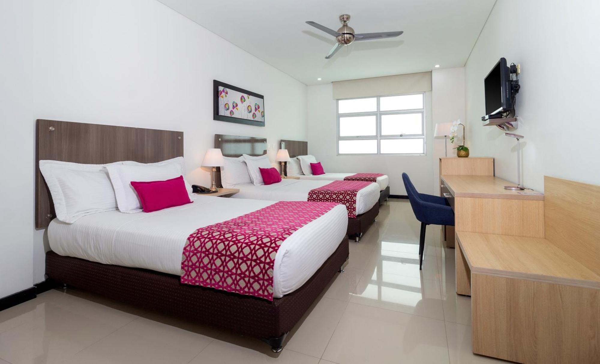 Hotel Baroca Monteria Luaran gambar