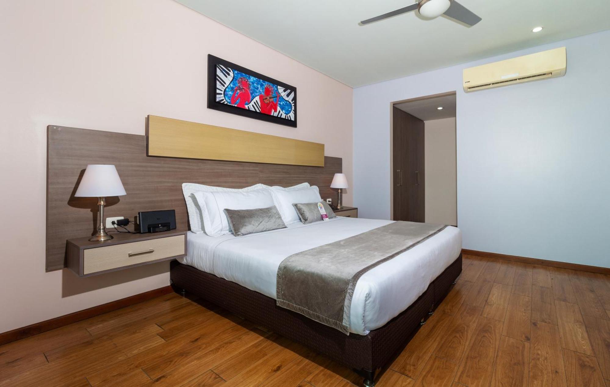 Hotel Baroca Monteria Luaran gambar